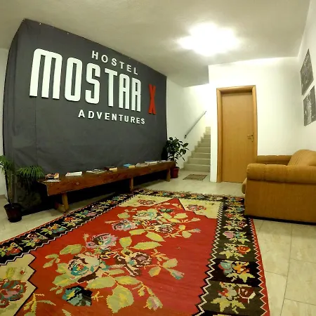 X Adventures 호스텔 모스타르